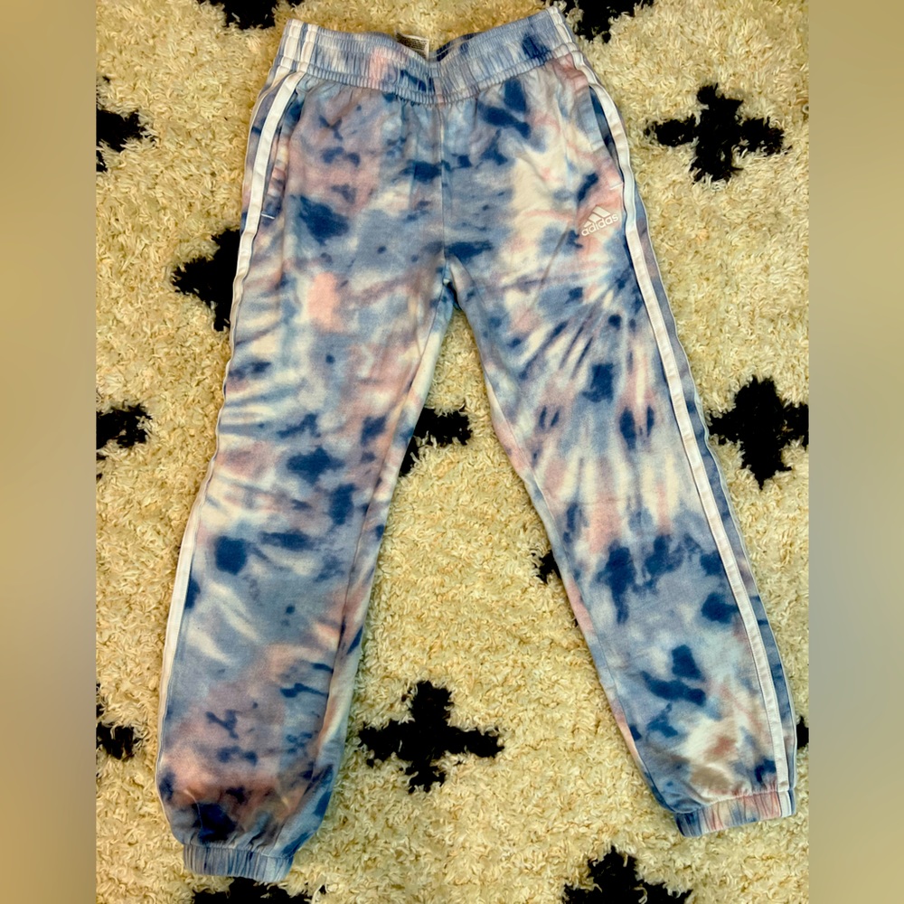 Girls ADIDAS - Tie Dye - purple, blue, pink size medium - 10/12
